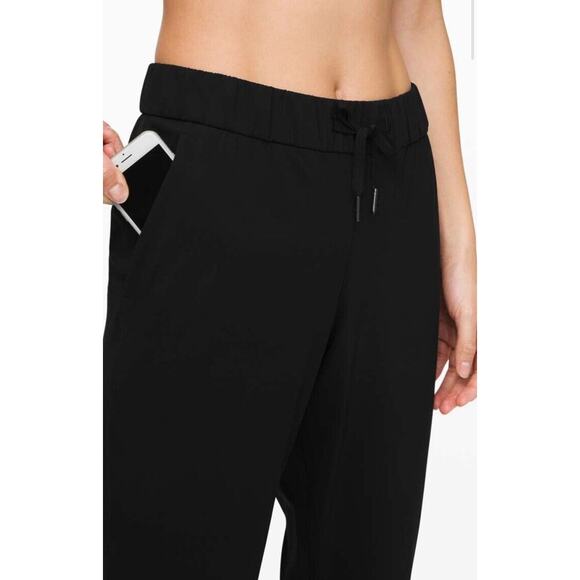Lululemon On The Fly Crop Pants Womens 10 Black Woven 23" Ism Drawstring Pockets - Picture 4 of 14